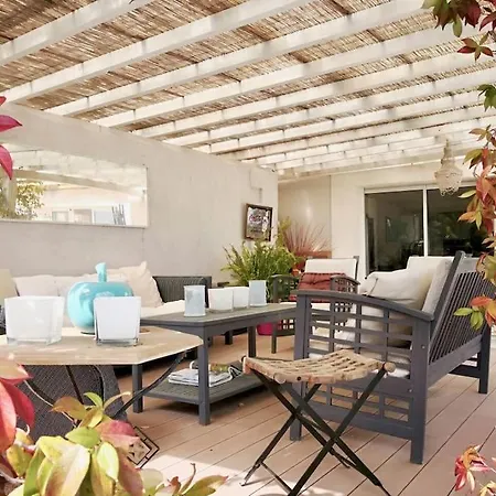 בית נופש Beautiful Sea View House *